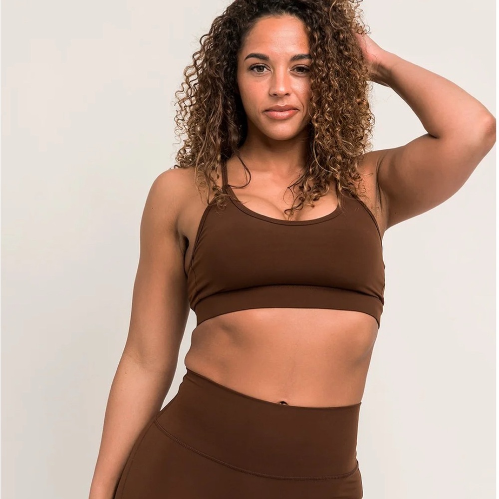 Gold Elite Collective Scoop Neck Sports Bra